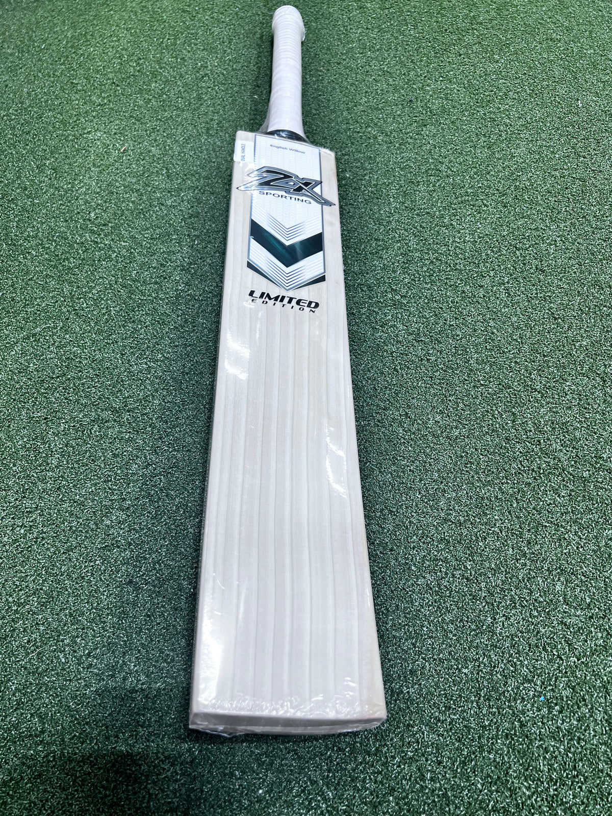 ZX LIMITED EDITION Cricket Bat